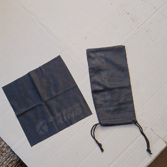 Outdoor King Accessories - $4 Add-On New Outdoor King Black Drawstring Pouch & Glasses Cleaning Rag